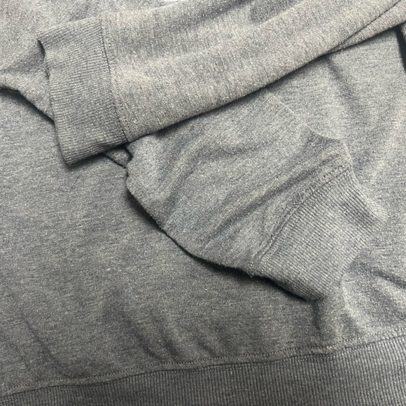 Y2k Blue Elephant Crewneck! - Picture 9 of 13